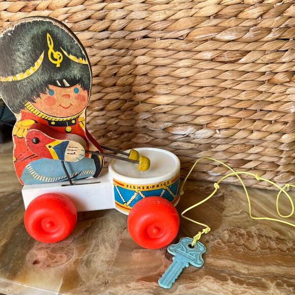 Fisher price drummer boy pull toy - Picture 1 of 9